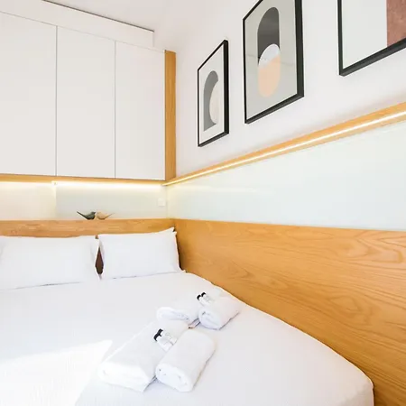 Pinia By Corfuescapes *