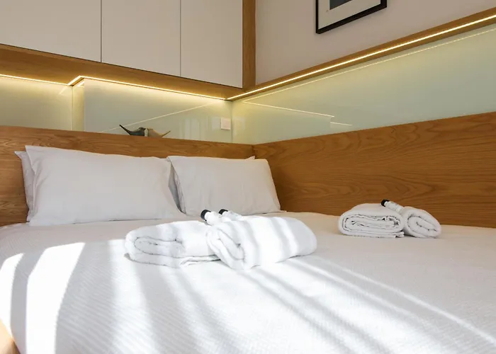 Daire Pinia Residences By Corfuescapes