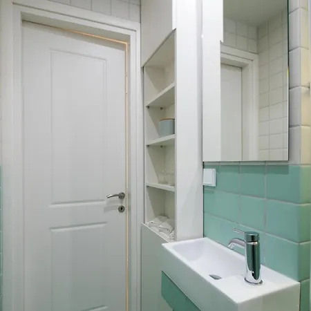 Pinia By Corfuescapes